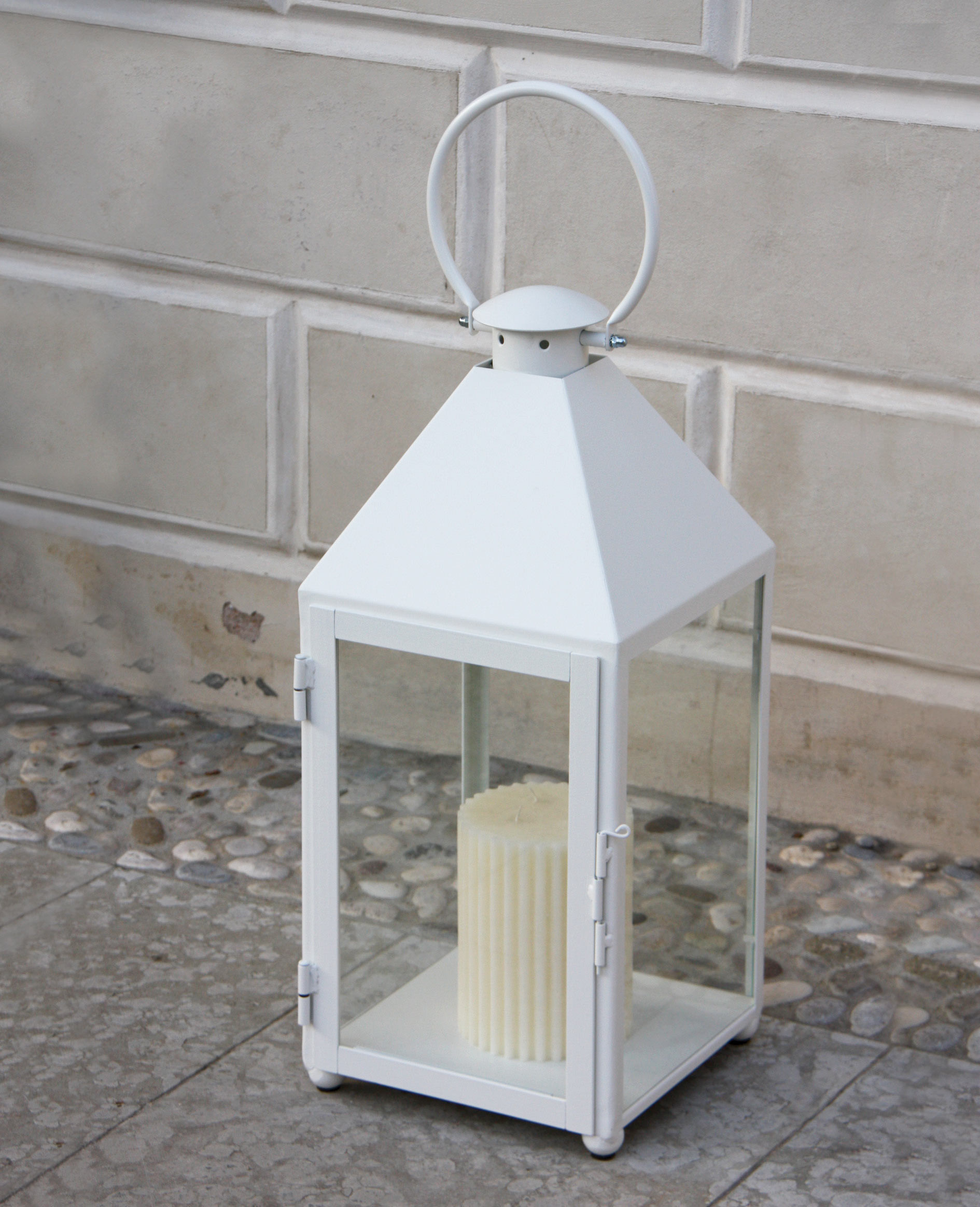 Laterna Lugano Media – Lanterna In Metallo Bianco Crema Anticato Con Decorazioni, 50 Cm